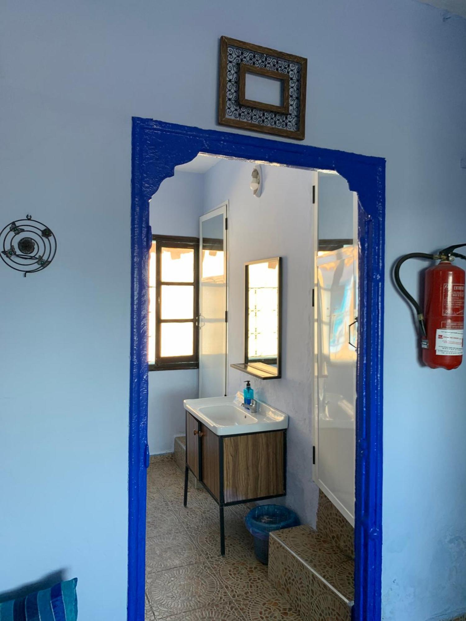 Dar Besmellah Hotel Chefchaouen Exterior photo